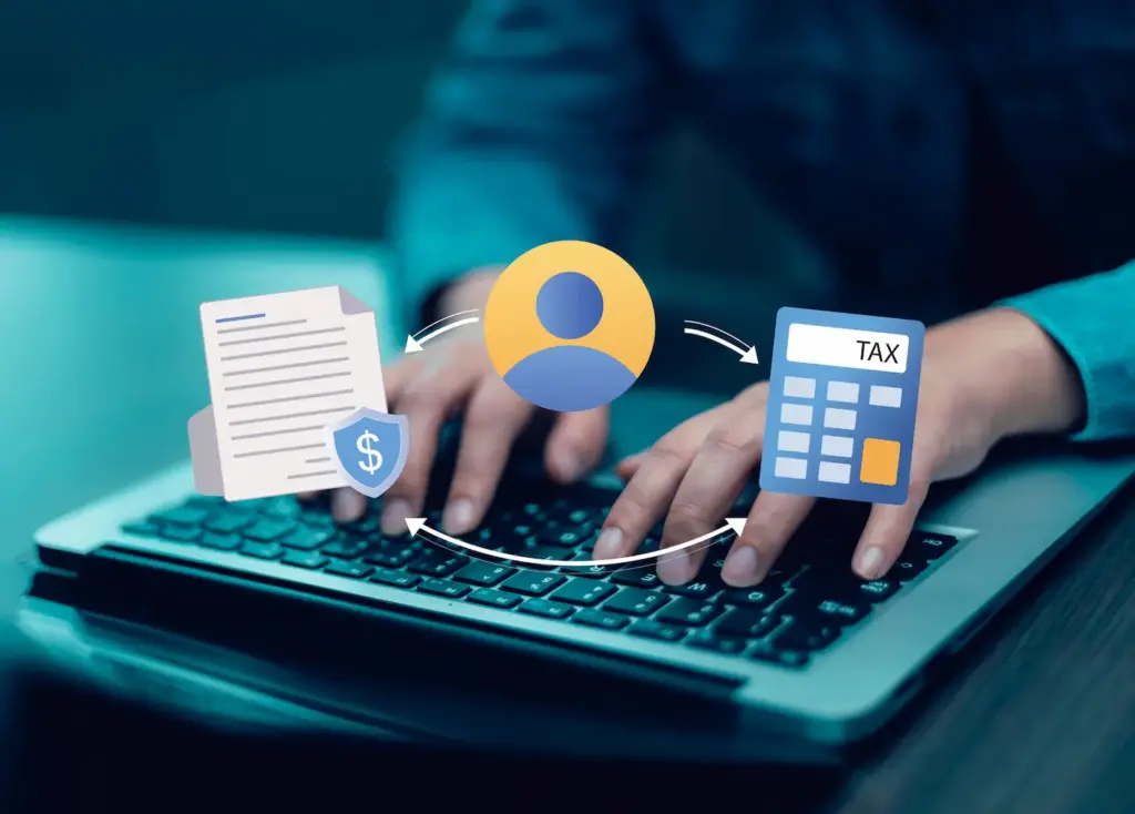 Osoba piše na tipkovnici laptopa uz grafičke ikone financijskih izvještaja i kalkulatora za e-poreznu